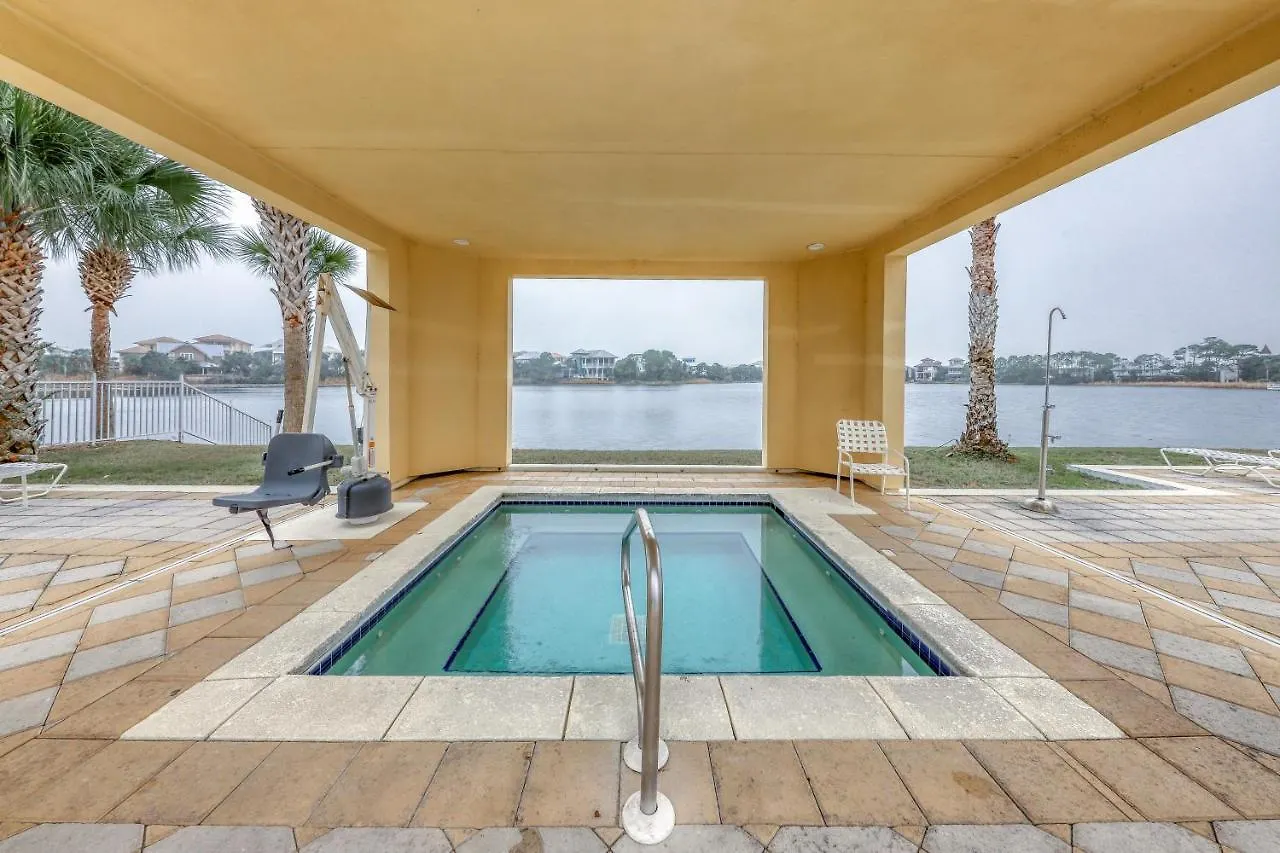 Sunset Retreat Apartment Panama City Beach