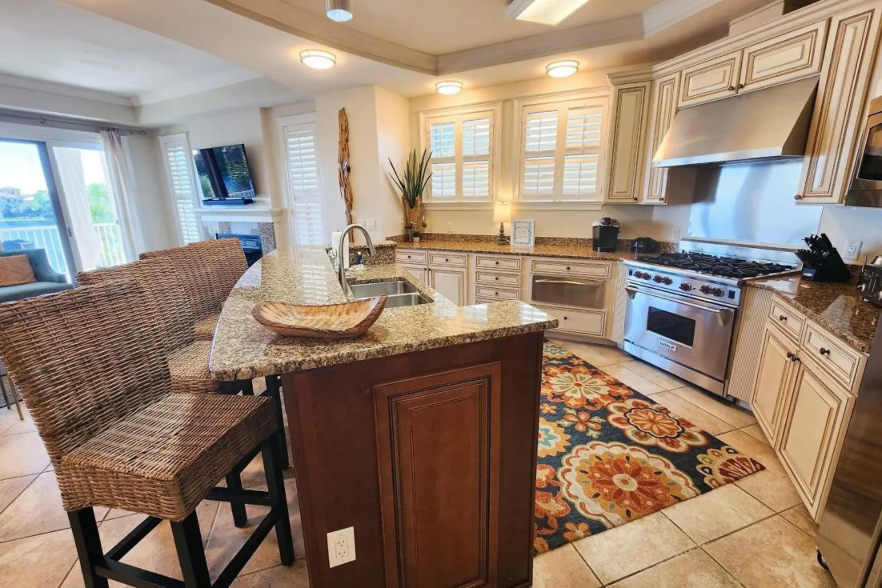 Sunset Retreat Apartment Panama City Beach