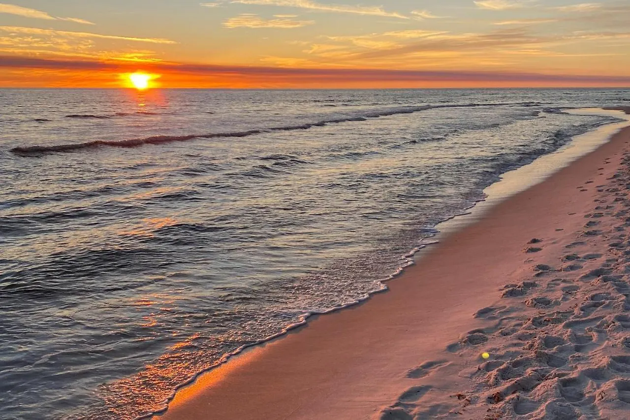 Sunset Retreat Apartment Panama City Beach